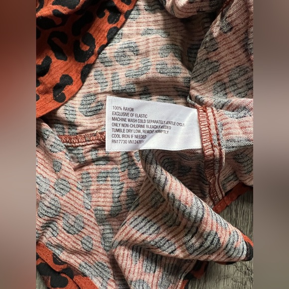 Women's Dress 3/4 Sleeve - Knox Rose Dark Brown Leopard Print - Picture 4 of 4